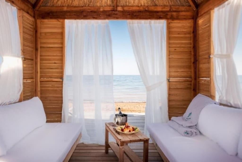 Private Beach Resort Cyprus Vokolidha Exterior foto
